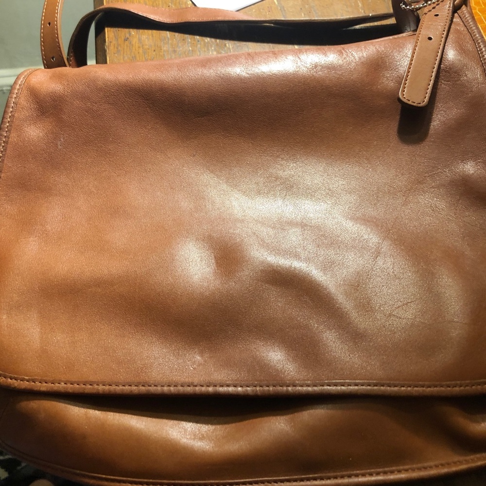 Crossbody pocketbook